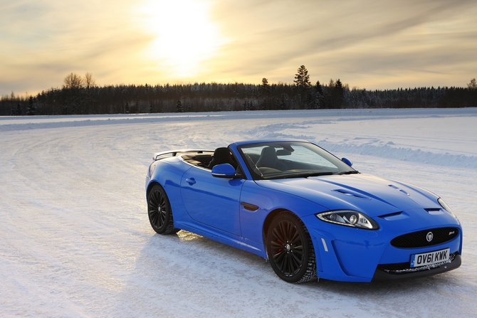 Jaguar XKR-S Takes a Drive Through the Finnish Snow