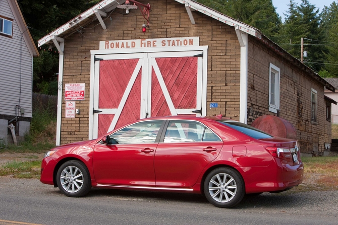 Toyota Camry 8 {XV50} 