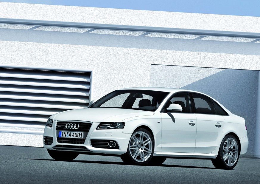 Audi A4 2.0 TDI Attraction quattro