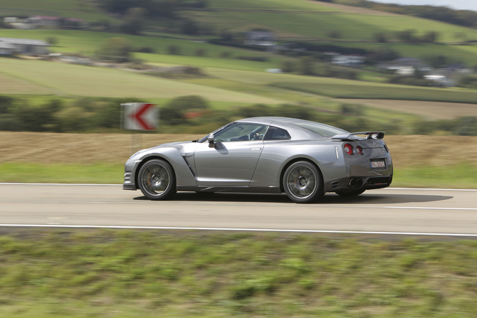 Nissan GT-R (R35) Premium Edition