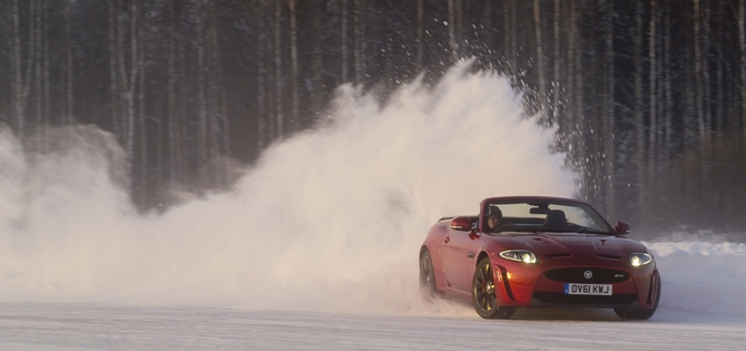 Jaguar XKR-S Takes a Drive Through the Finnish Snow