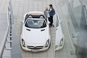 Mercedes-Benz SLS AMG Roadster