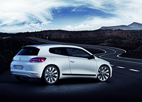 Volkswagen Scirocco 2.0I TDI 140cv DSG Sport