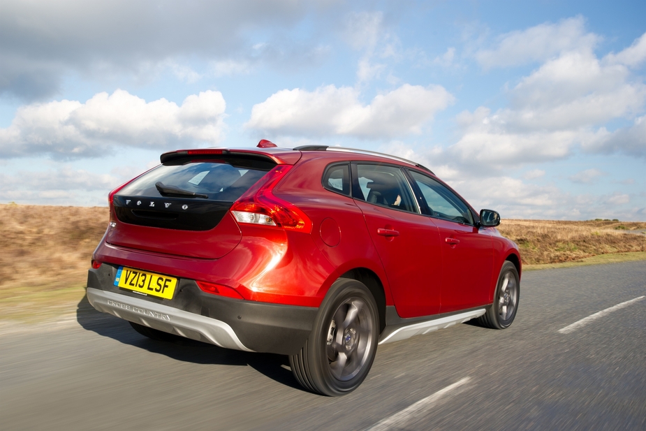 Volvo V40  D2 Momentum Powershift Cross Country