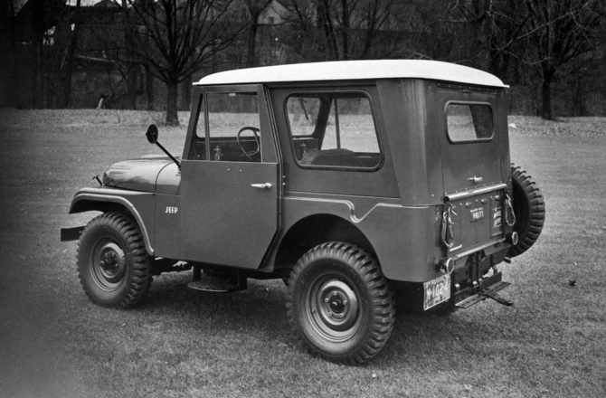 Jeep DJ-3A