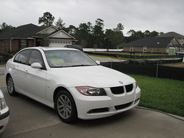 BMW 328i Automatic (US)