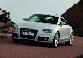 Audi TT Coupé 2.0 TFSI 211hp