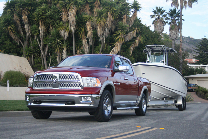 Dodge Ram 1500 Crew Cab 4X4 ST SWB