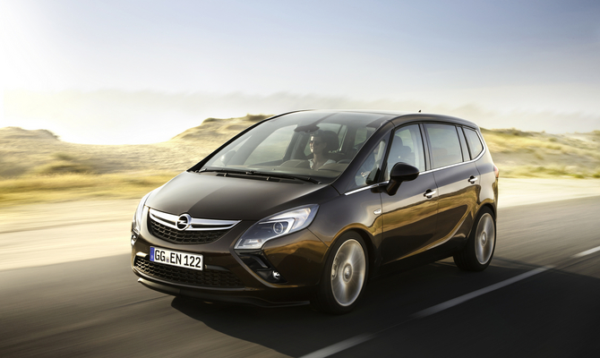 Opel Zafira Tourer 2.0 BiTurbo CDTI