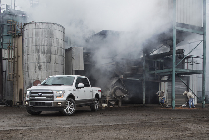 Ford F-150 5.0 King Ranch FWD