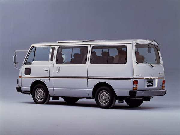 Nissan Caravan SGL Silk Road Sunroof 2000 D·T