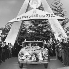 1955- Toyota Toyopet Crown and Crown Deluxe hits Japanese market