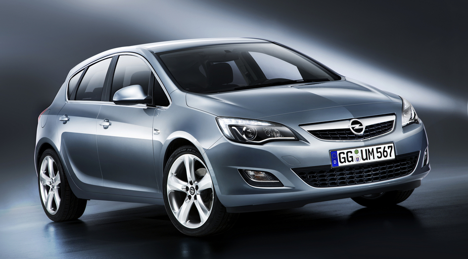 Opel Astra Gen.4