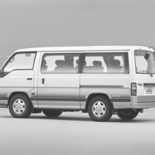 Nissan Caravan Coach 2000 Silkroad Limousine