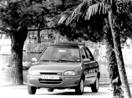 Mazda 121