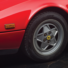 Ferrari 328 GTSi