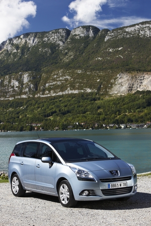 Peugeot 5008 Sport 1.6 HDi 112 CVM6