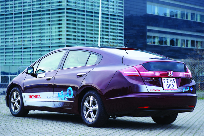 Honda FCX Clarity