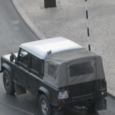 Land Rover Defender 2.2D Hard Top