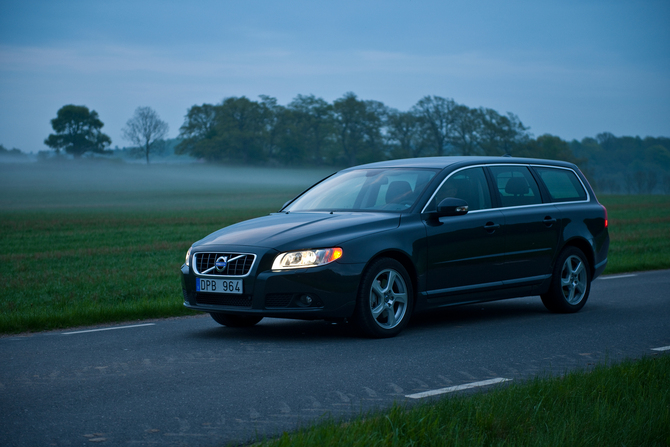 Volvo V70 D5 Start/Stop Momentum