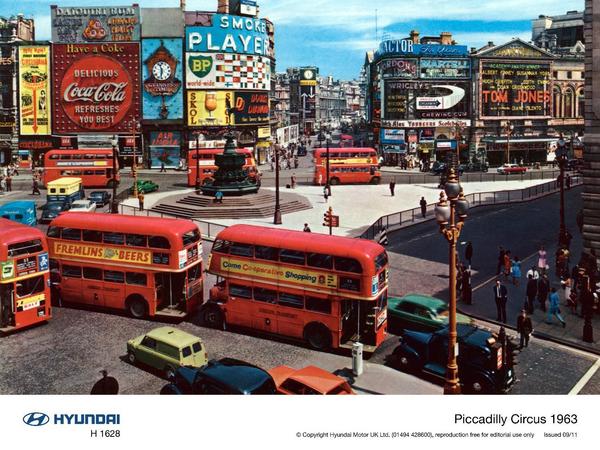 Hyundai Takes Over Piccadilly Circus