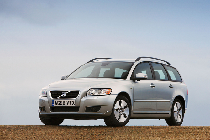 Volvo V50