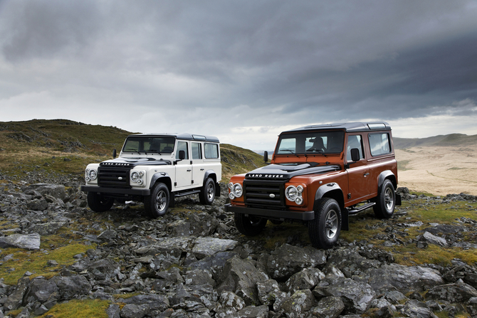 Land Rover Defender