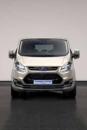 Ford Tourneo Points to Future European and Asia Van