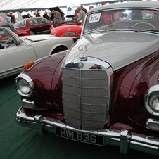 Mercedes-Benz 300D Adenauer