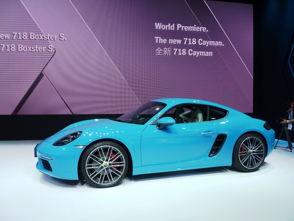 Porsche 718 Cayman S PDK