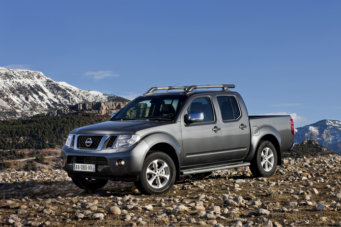 Nissan Navara 2.5 dCi 144 4x4 Double Cab FE