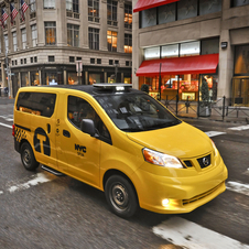 Le Celebre Taxi New Yorkais se Modernise avec le Nissan NV200