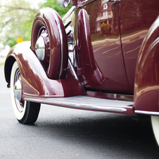 Chevrolet Master Deluxe Sport Coupe