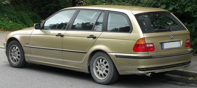 BMW 318i SE Touring