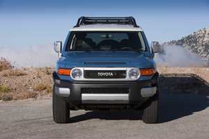 Toyota FJ Cruiser 4X4 AT