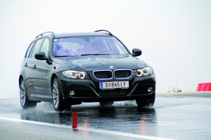 BMW 318i Touring Edition Lifestyle Automatic