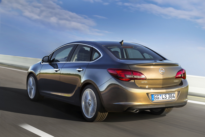 Opel Astra 1.6