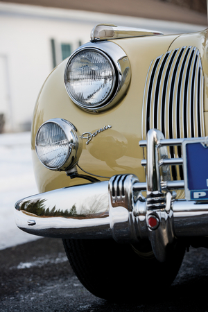 Packard Super Eight 180 Convertible Victoria by Darrin