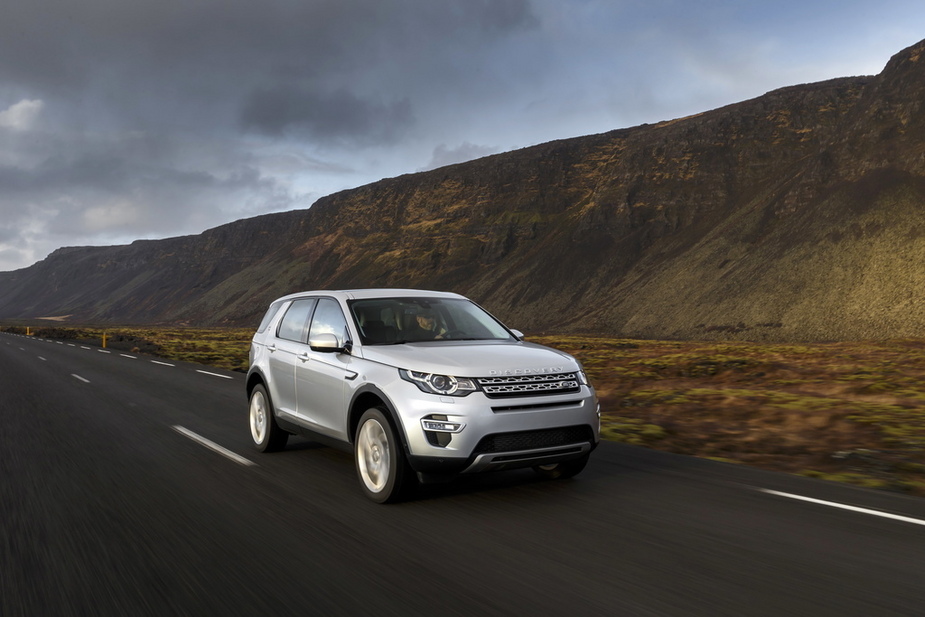 Land Rover Discovery Sport 2.0 eD4 4x2 SE