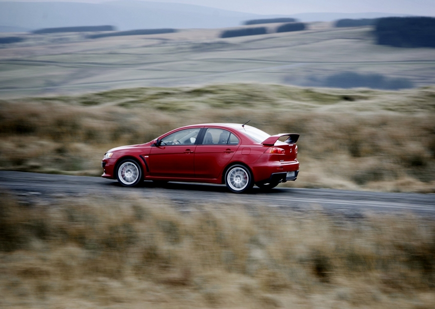 Mitsubishi Evo Saloon 2.0T FQ-360 GSR