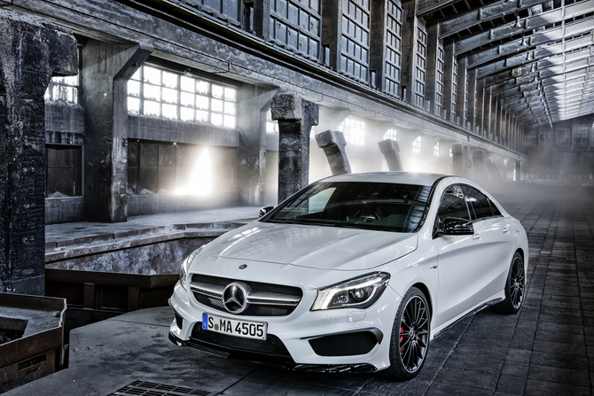 O CLA45 AMG vai ser vendido nos EUA ao passo que o mesmo não acontecerá com o Classe A