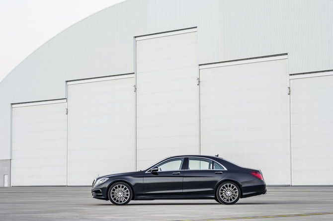 Mercedes-Benz S-Class 6