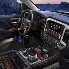 GM Reveals New Chevy Silverado and GMC Sierra Pickups