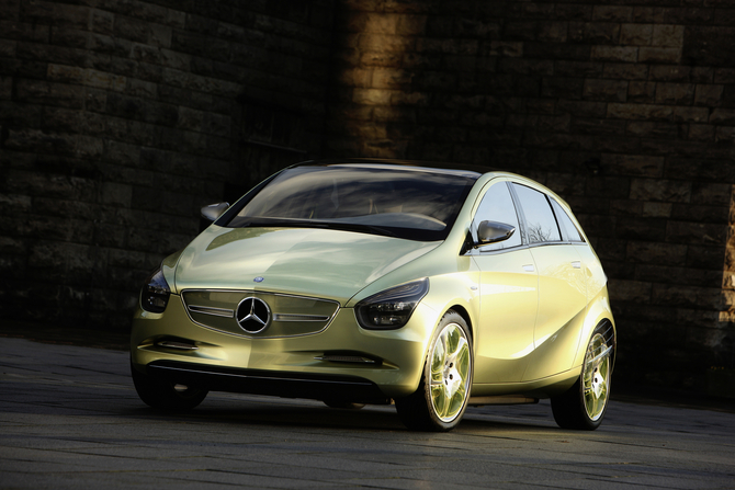 Mercedes-Benz BlueZERO E-CELL