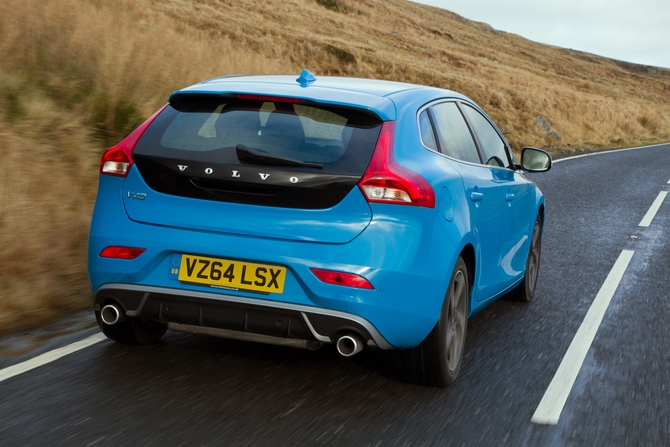 Volvo V40 D2 R-Design Momentum