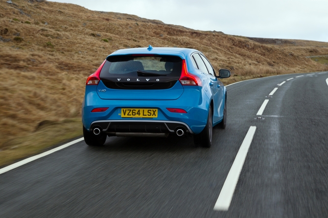 Volvo V40 D2 R-Design Momentum Powershift