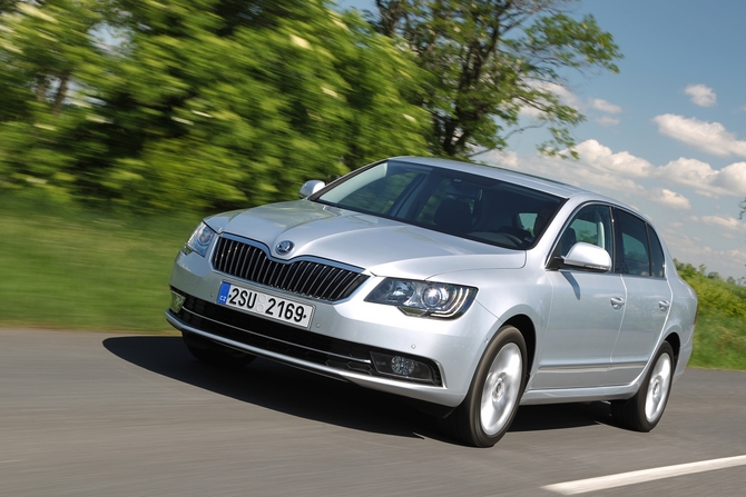 Skoda Skoda Superb 1.6 TDI DSG Ambition