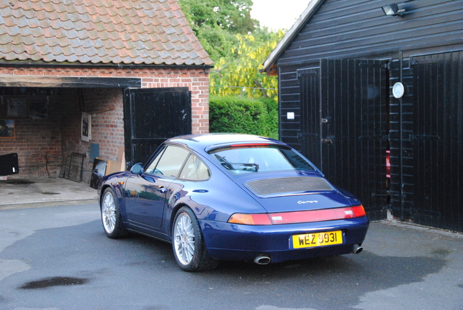 Porsche 911 Carrera