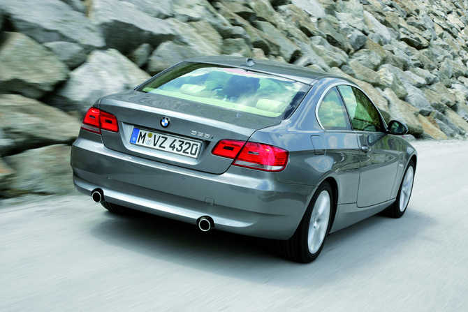 BMW 335i xDrive Coupe (E92)