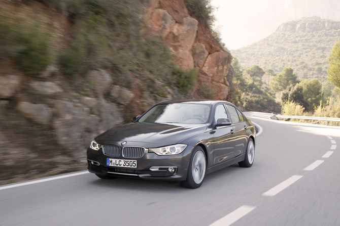 BMW 320d EfficientDynamics Modern AT